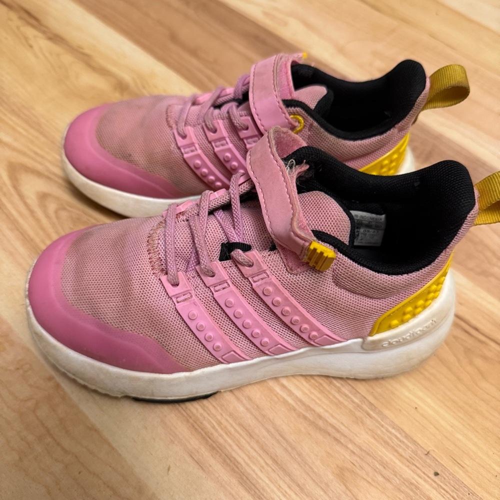 Adidas Legos Cloudfoam Sneakers